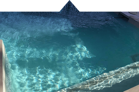 Clear swimming pool after a maintenance visit