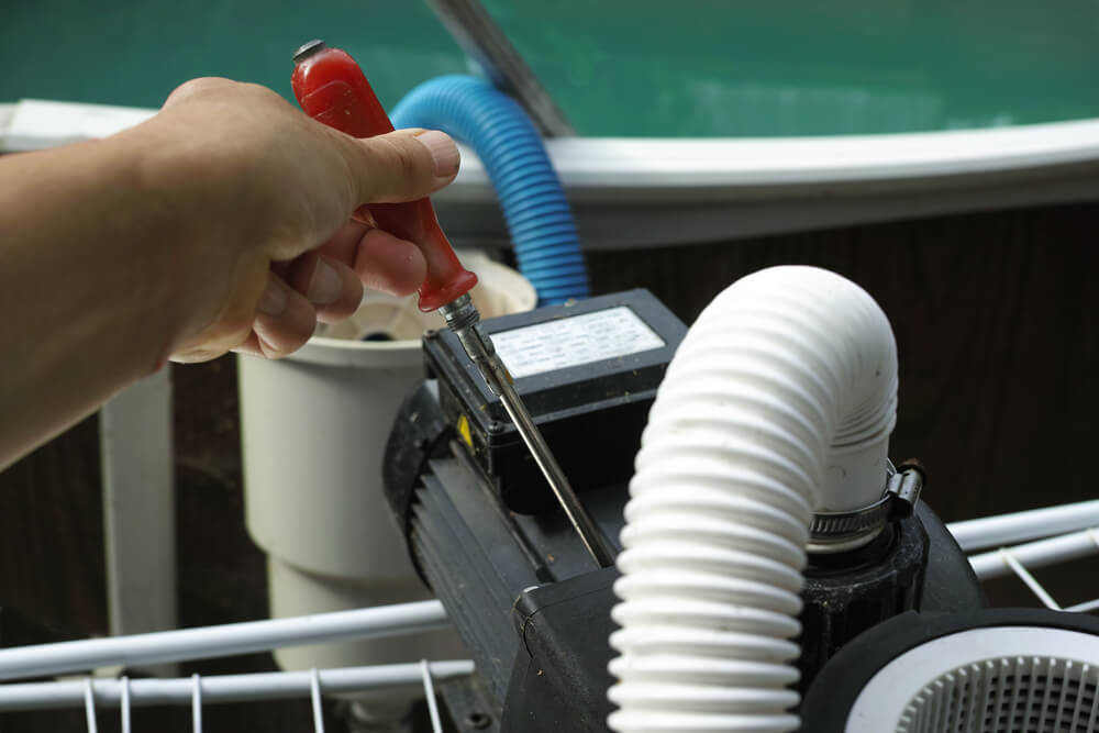 Pool filter and pump servicing